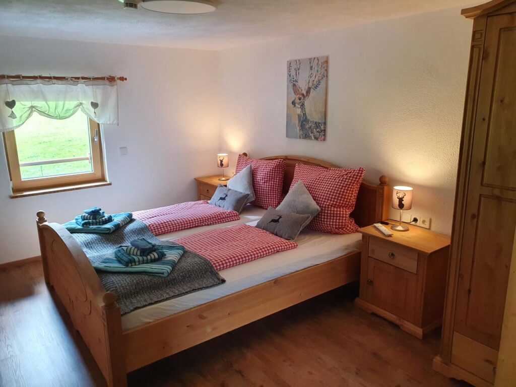 Bild vom Schlafzimmer (2. Doppelzimmer) Ferienwohnung Grand Family im Obergeschoss
